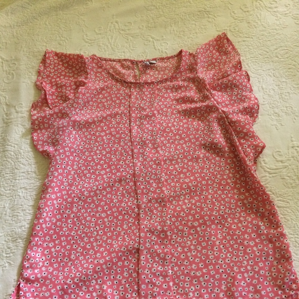 Elle top size medium